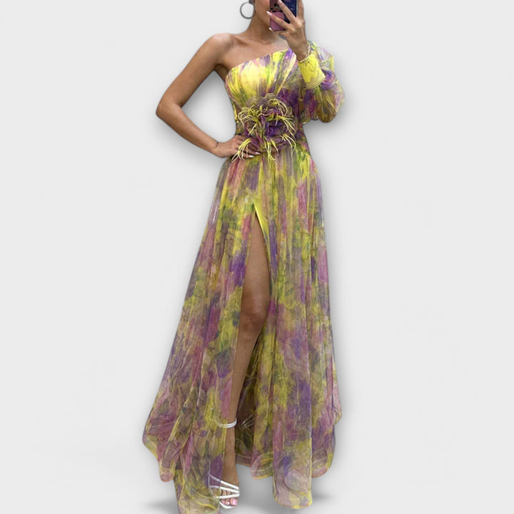 Madeleine | Elegant Evening Dress with One Shoulder and Slimming Waist