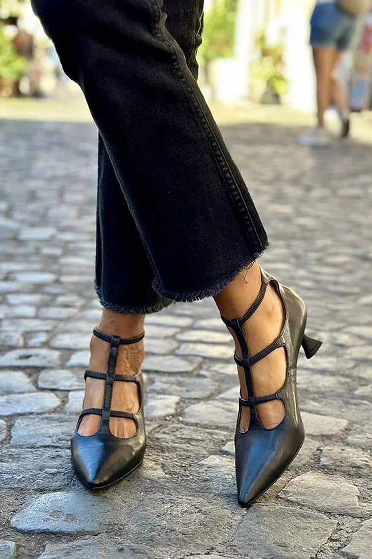 Chantal | Elegant Pumps with Straps