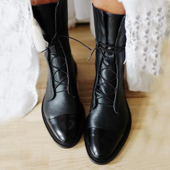 Jojo | Elegant Leather Heeled Boots