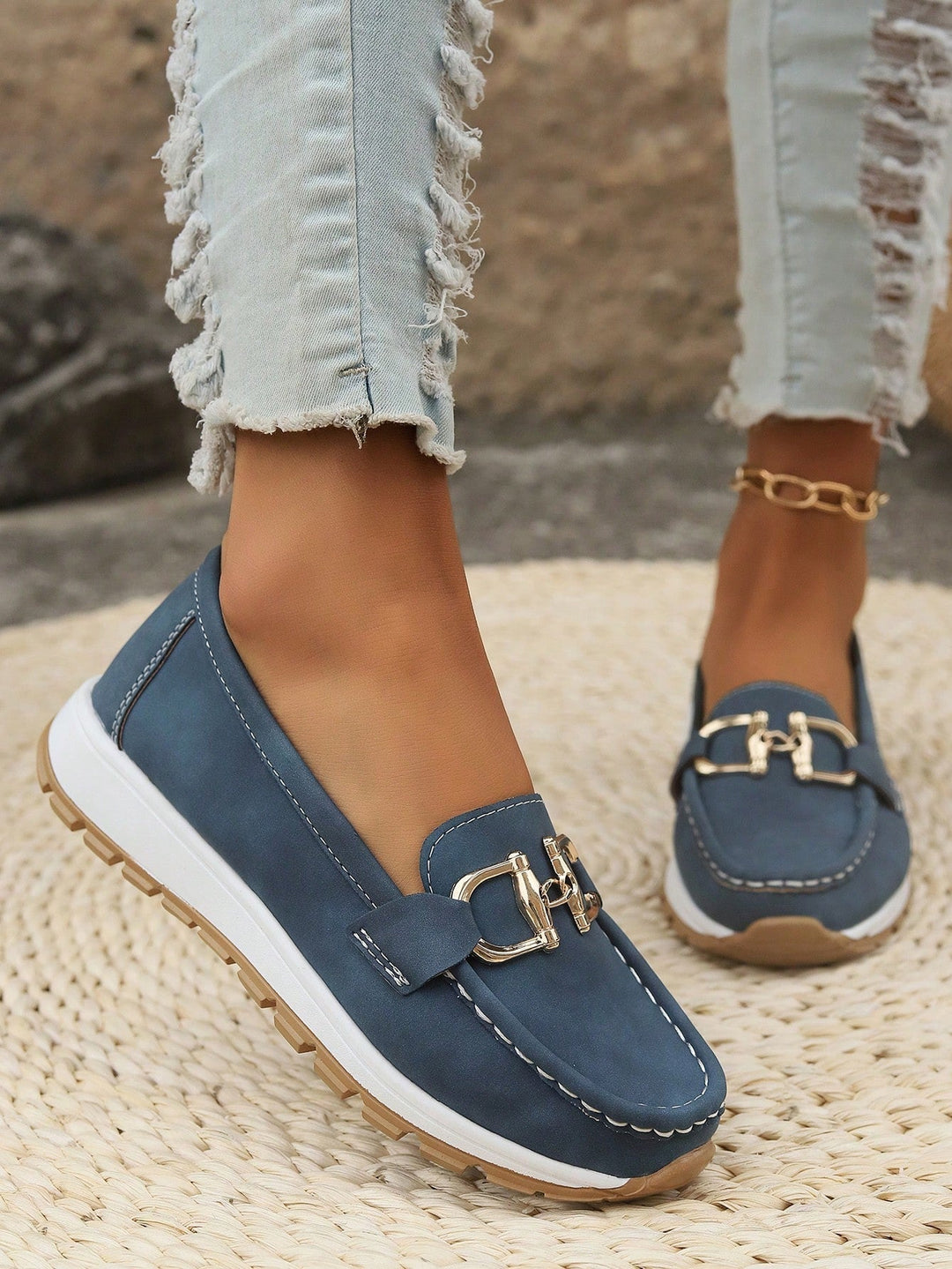 Dana | Flat Buckle Loafers