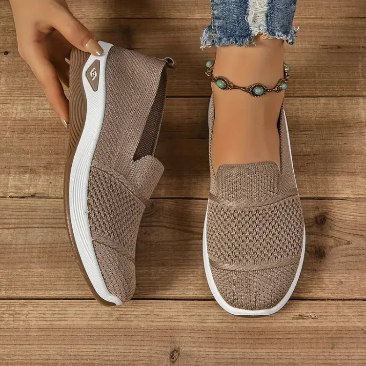 Rosa – Orthopedic Slip-On Sneakers