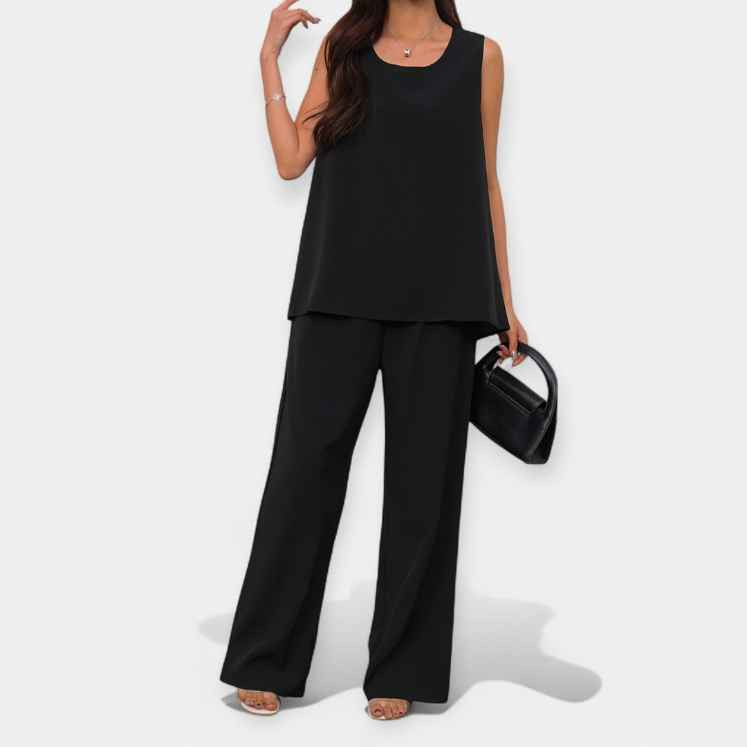 Sahasra | Relaxed Ensemble with Sleeveless Blouse and Flowing Pants