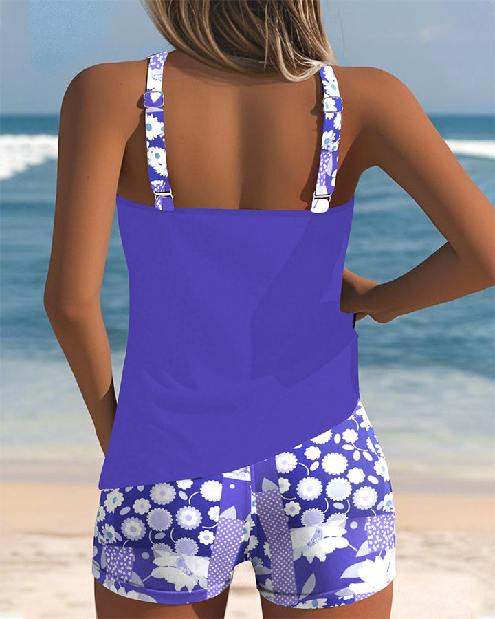 Della | Two-Piece Swimsuit with Comfortable Fit and Floral Beach Style