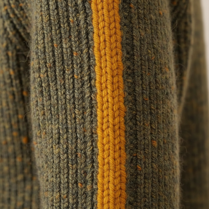 Maria – Ribbed Turtleneck Sweater with Contrast Trim