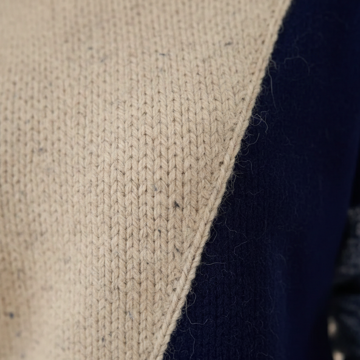 Leslie – Color-block Turtleneck Knit Sweater