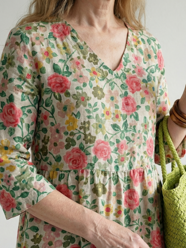 Danni | Scatter Flower Midi Dress