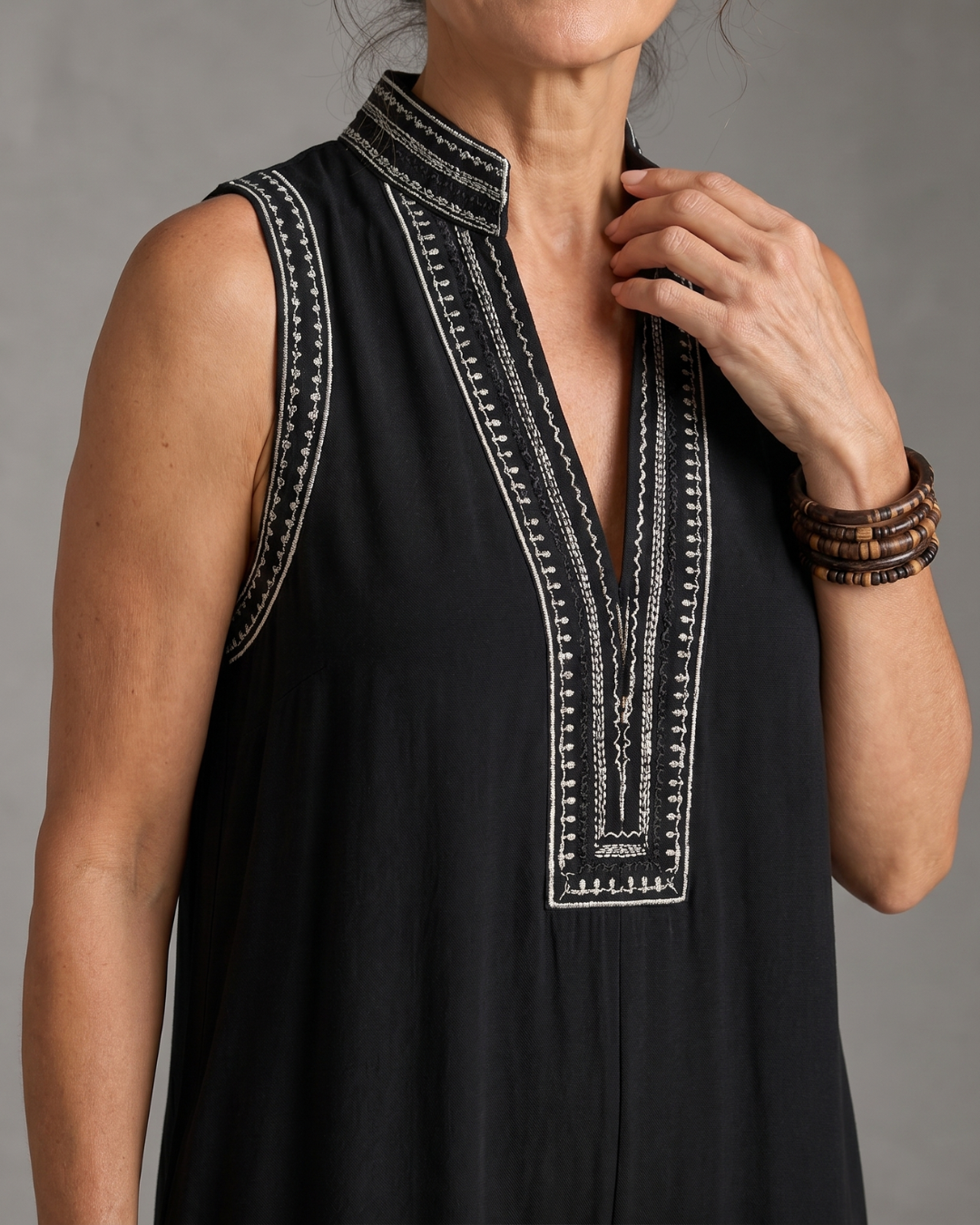 Naomi | Embroidered V-Neck Wide-Leg Jumpsuit
