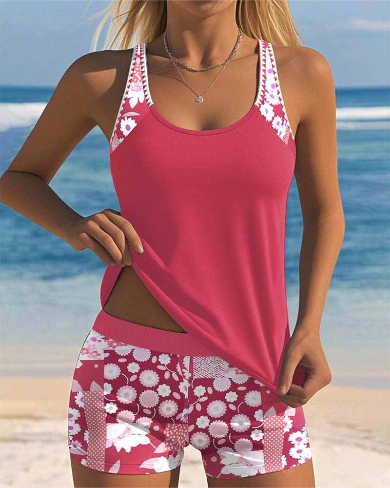 Della | Two-Piece Swimsuit with Comfortable Fit and Floral Beach Style