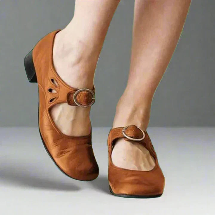 Maven | Orthopedic Sandals