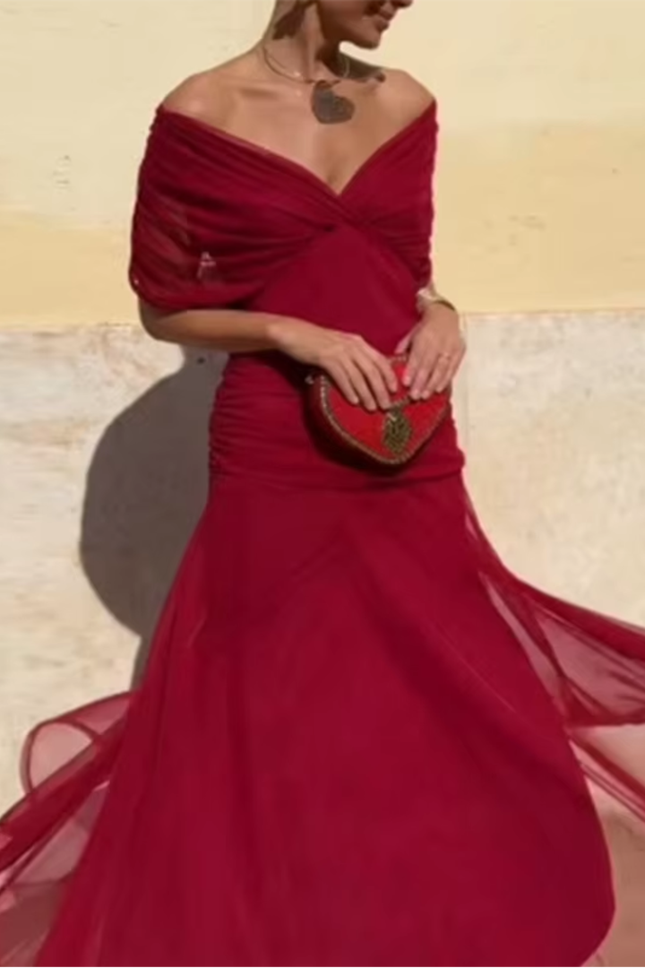 Iryna | Elegant Maxi Dress with V-Neck