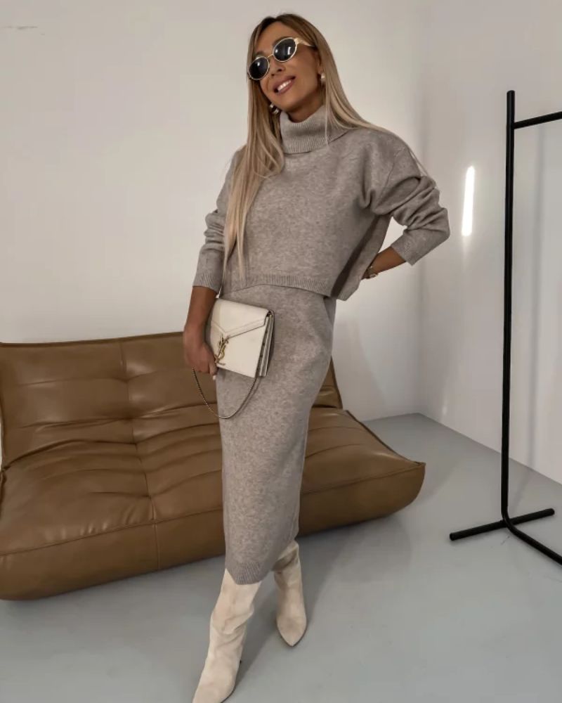 Tiara | Set of Elegant Knits