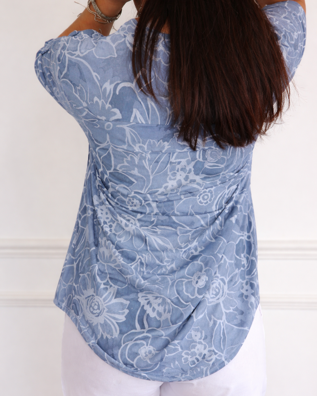 Avery | Elegant Blouse with Pocket