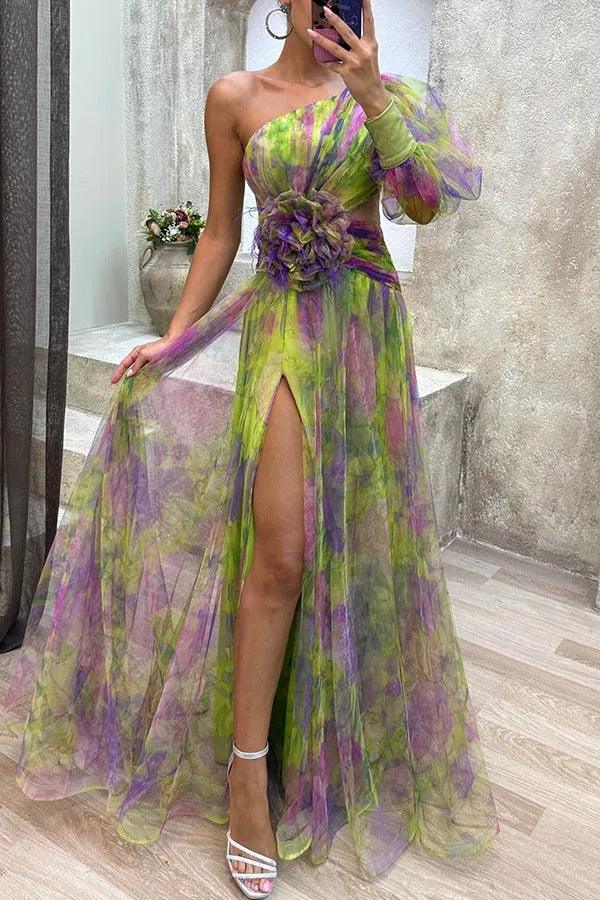 Darya | Summer Escape Beauty Floral Pleated Maxi Dress