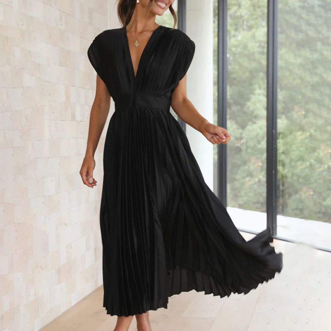 Bristol | Timeless Pleated Midi Dress