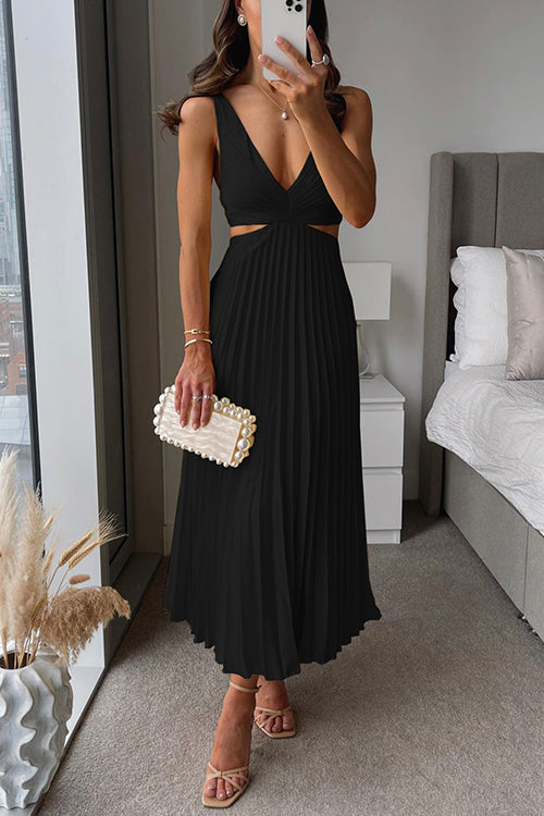 Violeta | Cut Out Waist Sleeveless Pleated Maxi Dress