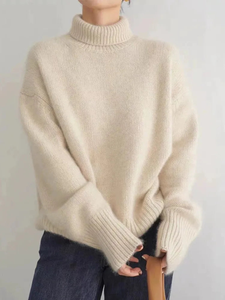 Merle – Oversized Turtleneck Knit Sweater