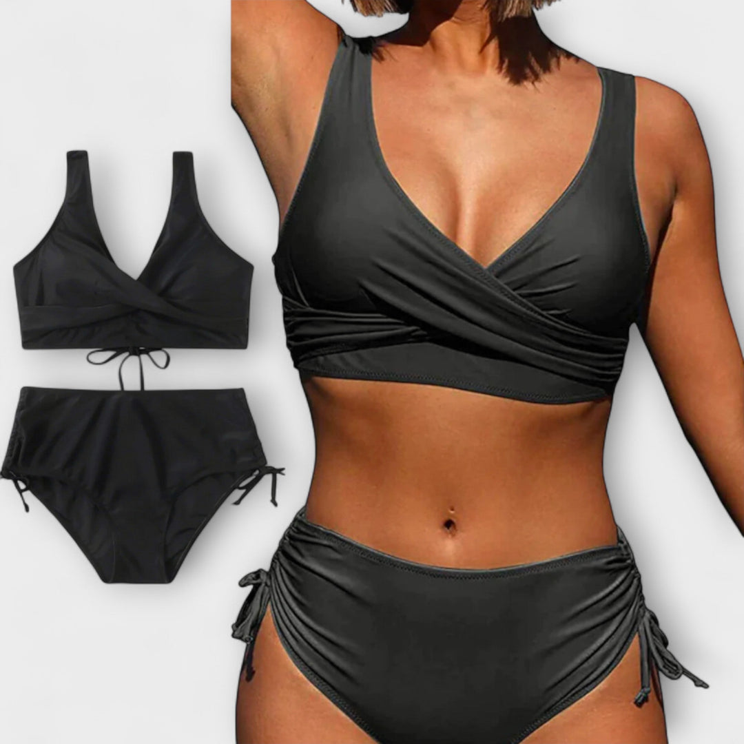 Christina | Elegant & Figure-Flattering Two-Piece Bikini