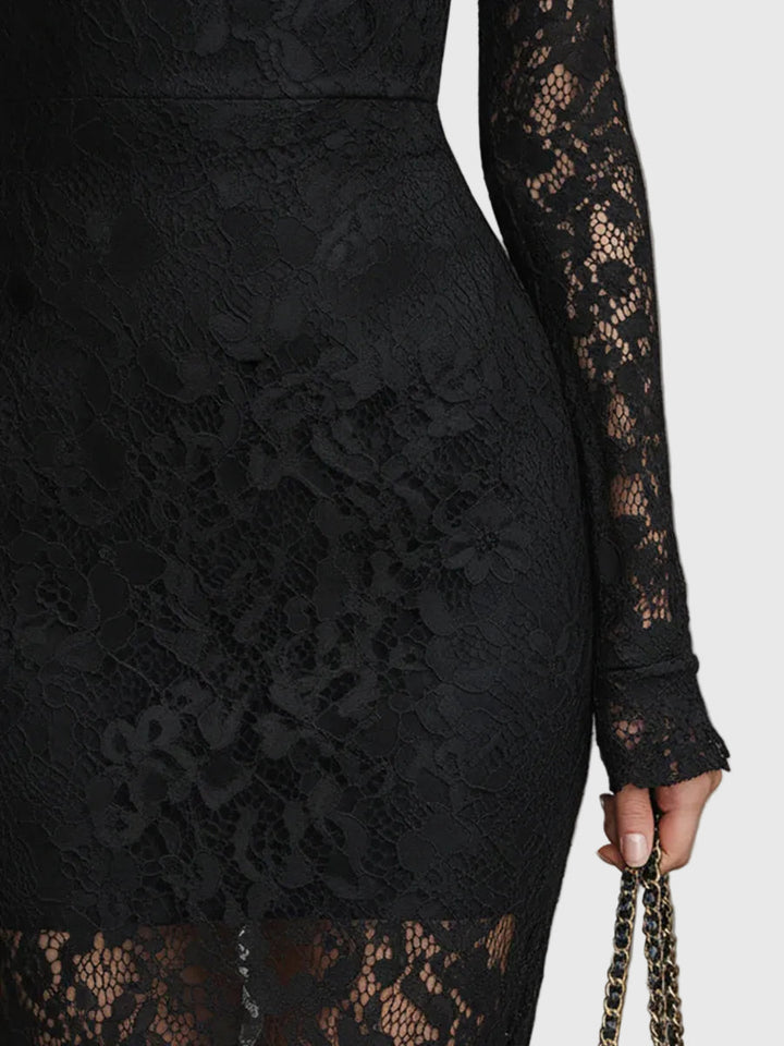 Constance | Elegant Lace Fishtail Maxi Dress