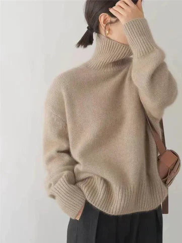 Merle – Oversized Turtleneck Knit Sweater