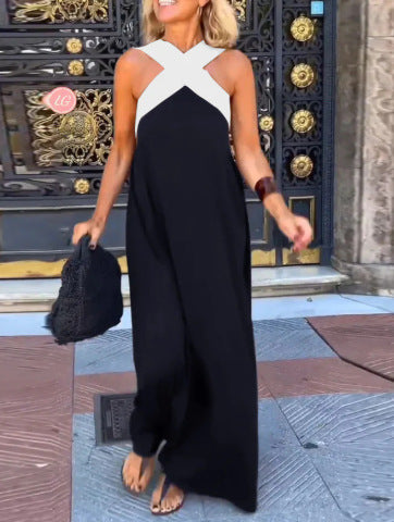 Aubri | Dress with Crossed Cut