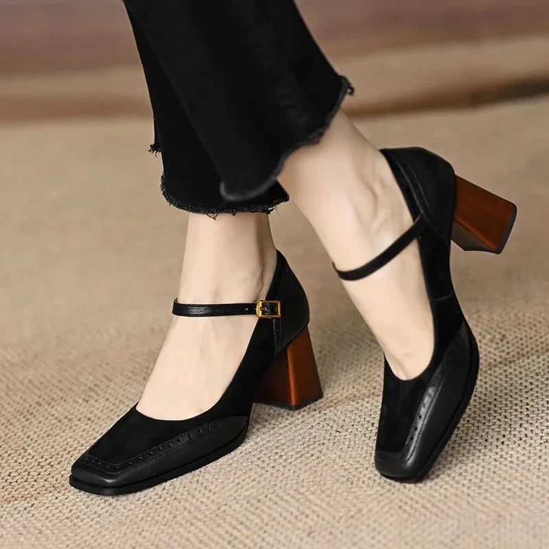Sadira | Classic Pumps