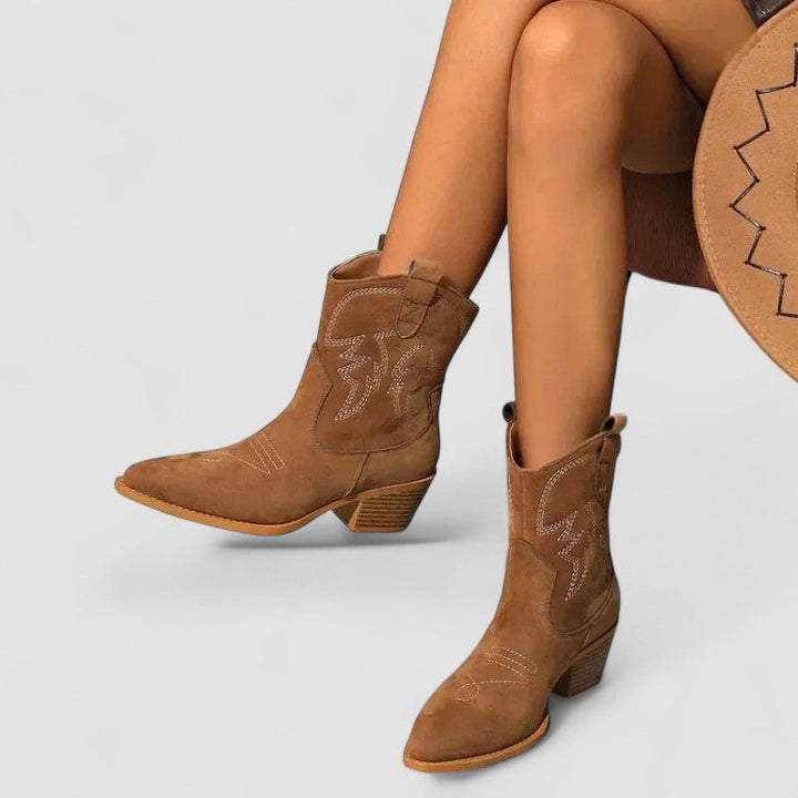 Sonia – Orthopedic Western Ankle Boots