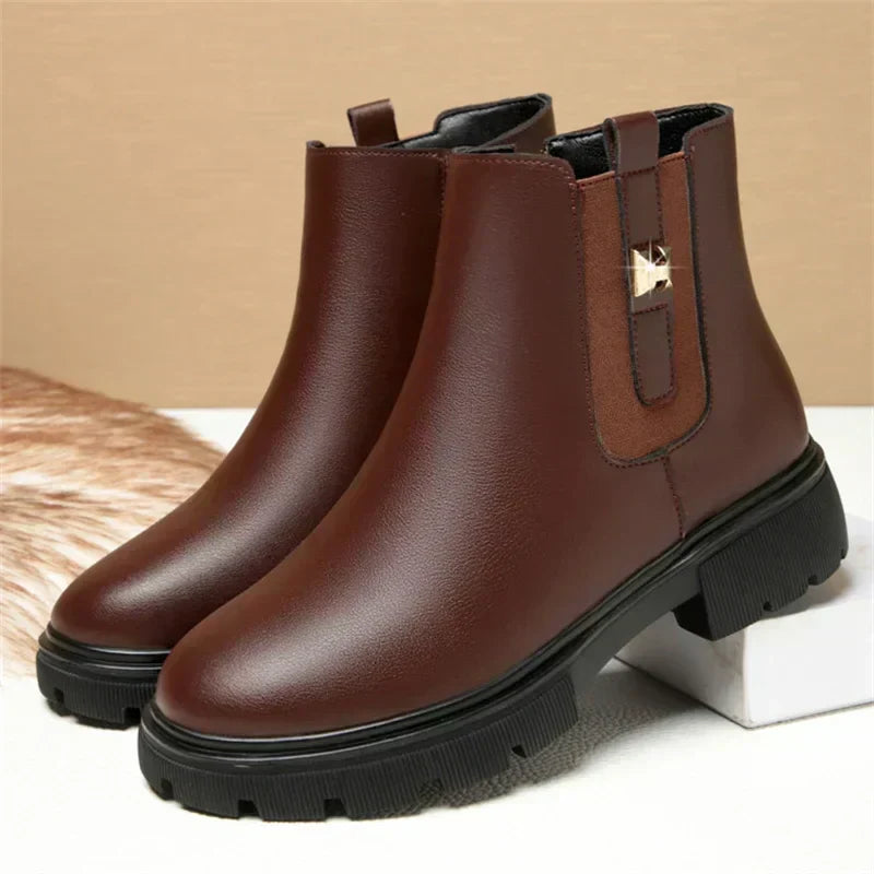 Bonnie – Orthopedic Chelsea Ankle Boots