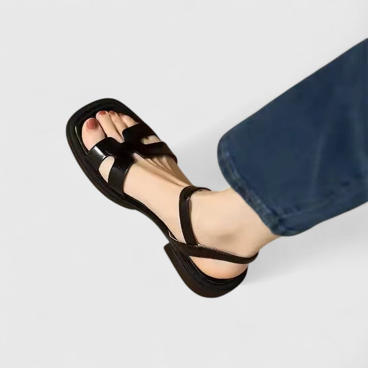 Annette | Sophisticated Flat Sandals