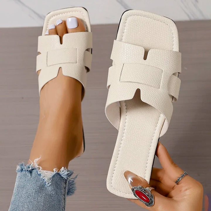 Cecelia | Slides Sandals
