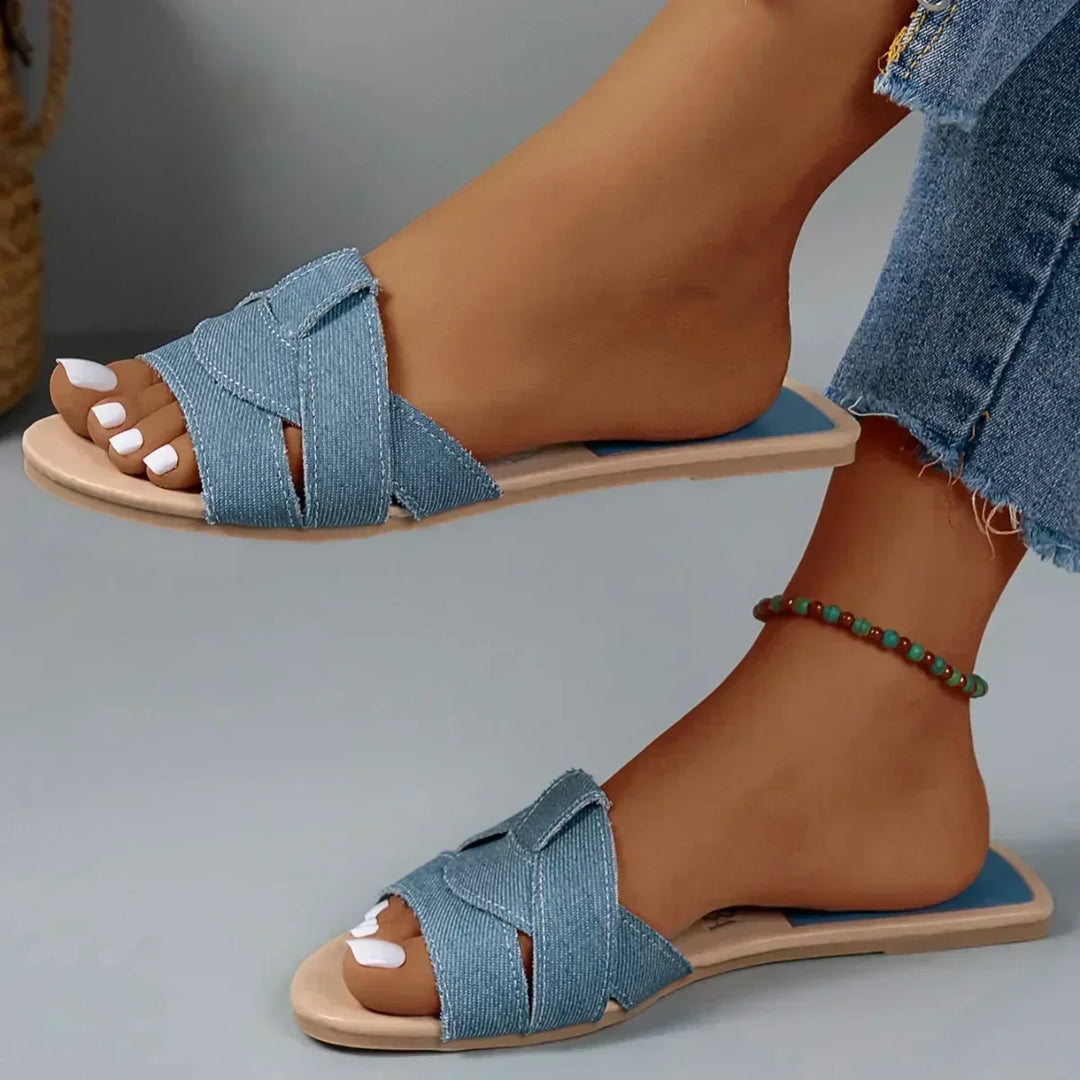 Niobe | Luxe Slides