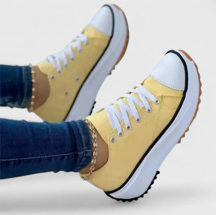 Lisa | Comfortable Sneakers