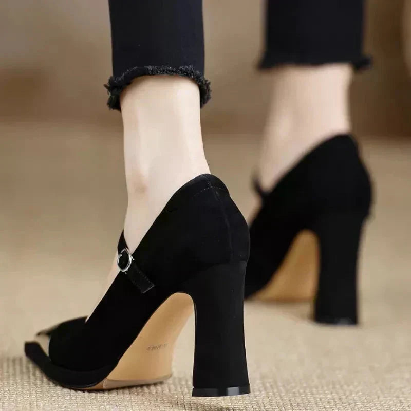 Toby | Elegant Pumps