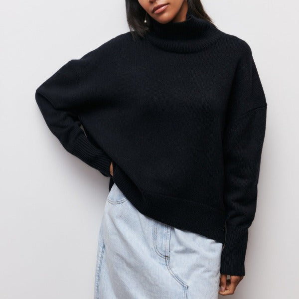 Wendy – Oversized Turtleneck Knit Sweater