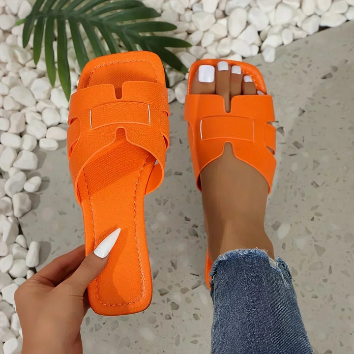 Cecelia | Slides Sandals