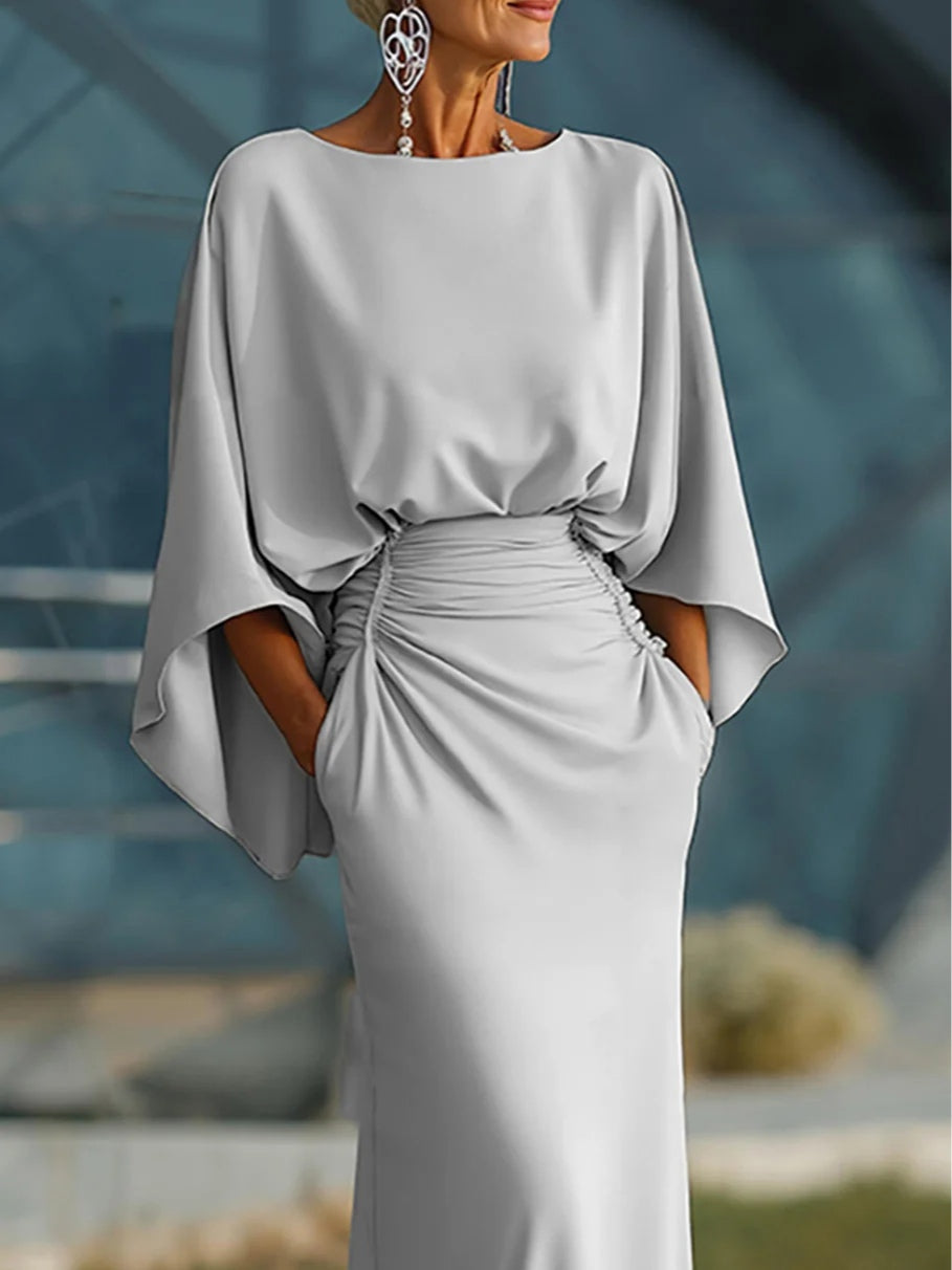 Tia | Elegant V-Neck Backless Sleeve Dress