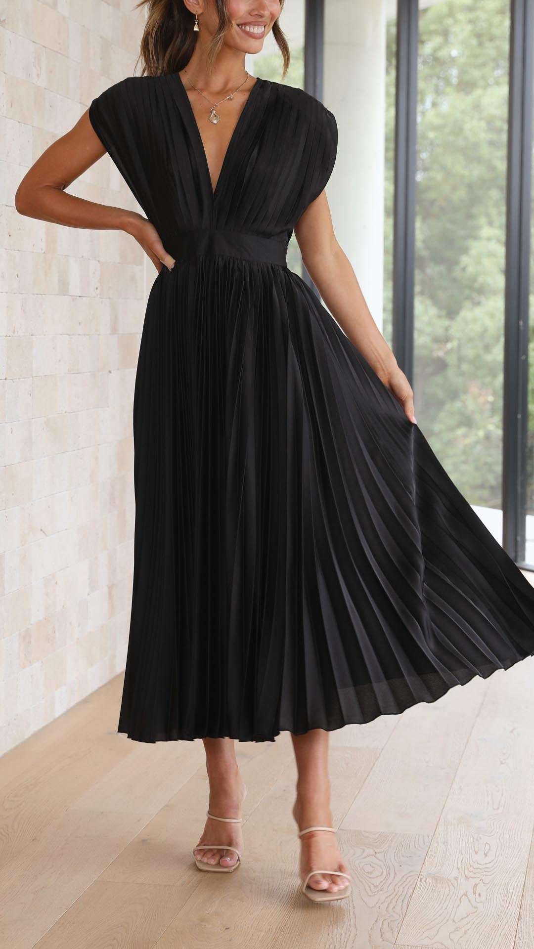 Whitney | Pleated Maxi Dress