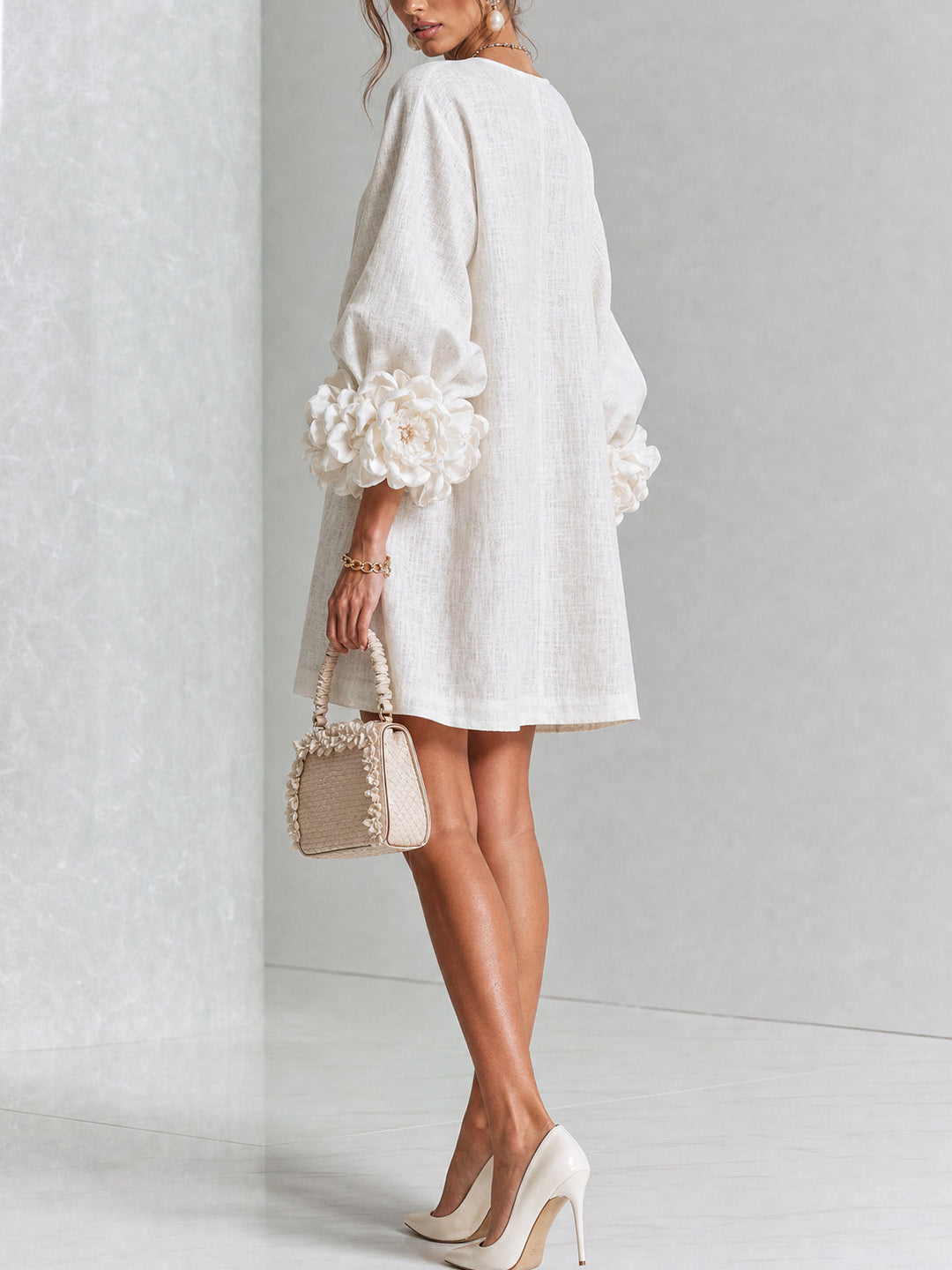 Robin – Floral Cuff Button-Front Mini Dress