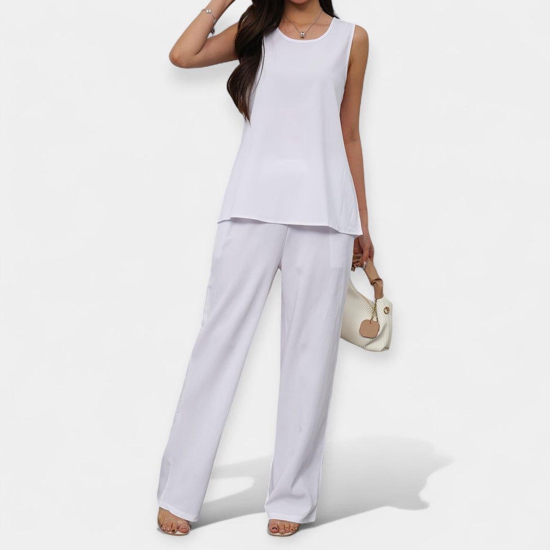 Sahasra | Relaxed Ensemble with Sleeveless Blouse and Flowing Pants