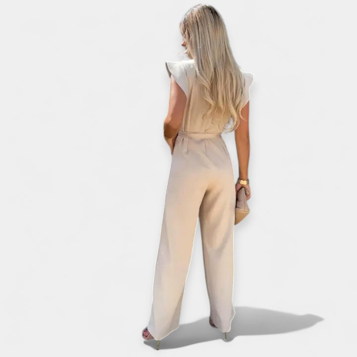 Yanira | Set Featuring Butterfly Sleeves