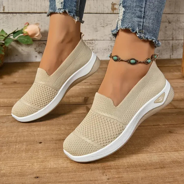 Rosa – Orthopedic Slip-On Sneakers