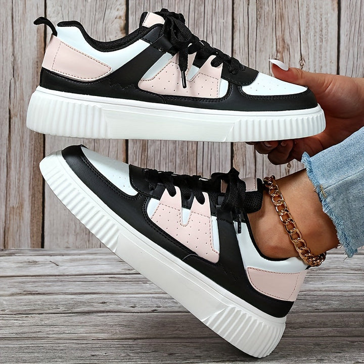 Janet – Lace-Up Colorblock Platform Sneakers
