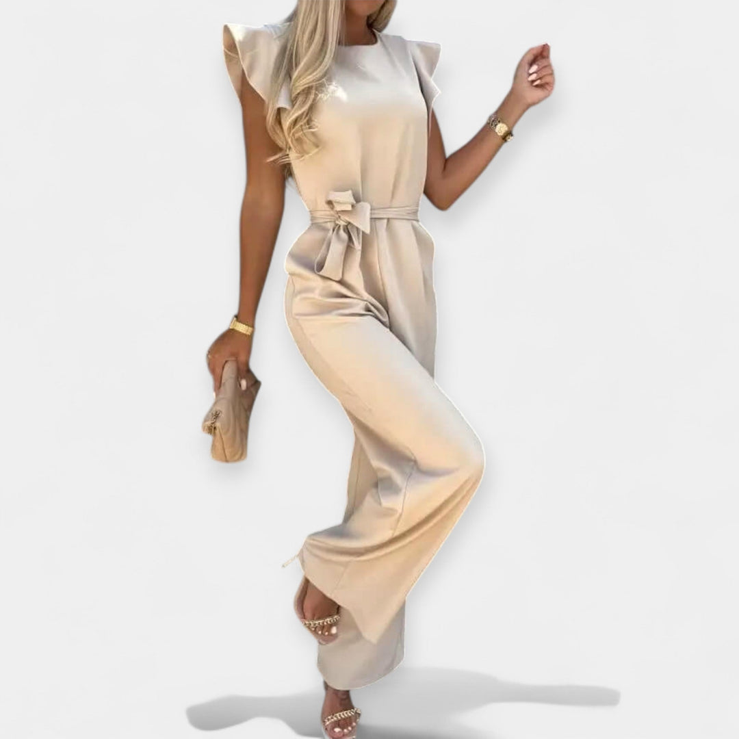 Yanira | Set Featuring Butterfly Sleeves