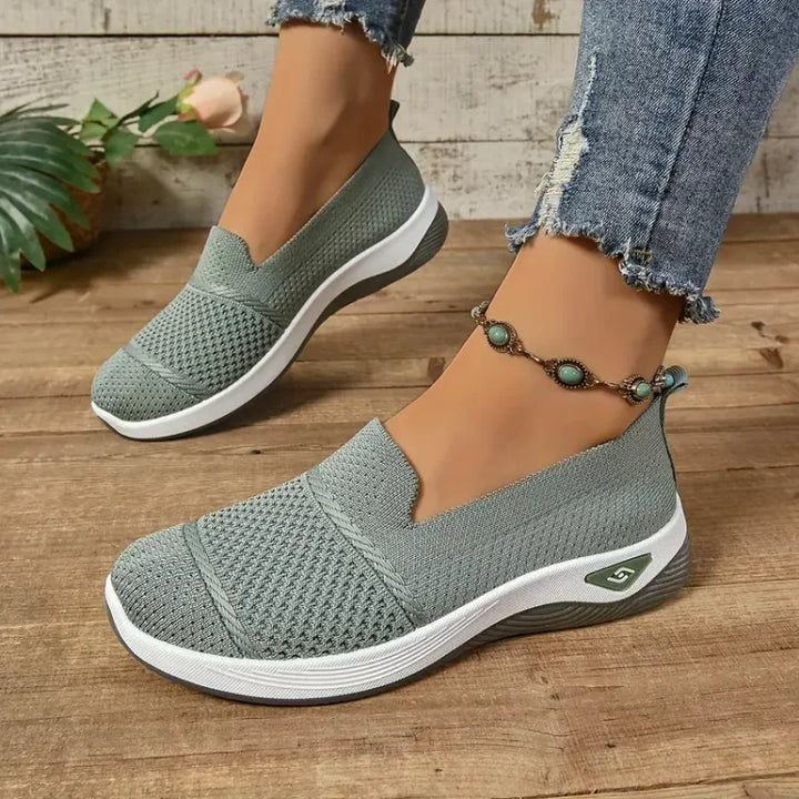 Rosa – Orthopedic Slip-On Sneakers