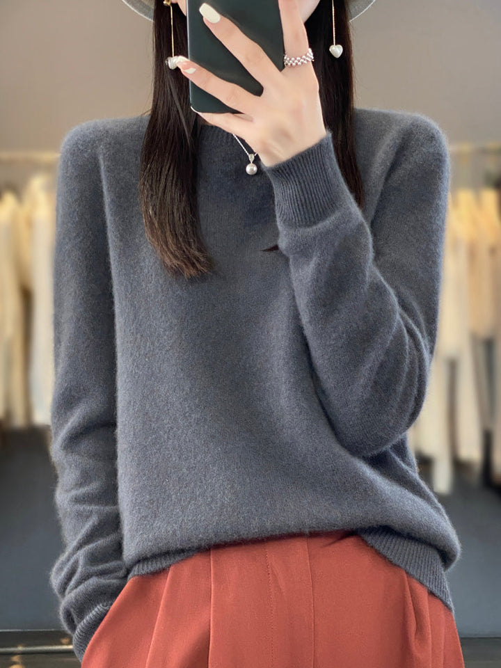 Leanne – Soft Knit Relaxed Crew Neck Sweater