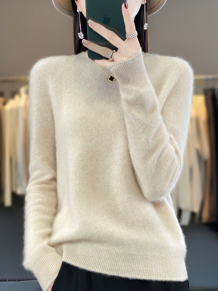 Leanne – Soft Knit Relaxed Crew Neck Sweater