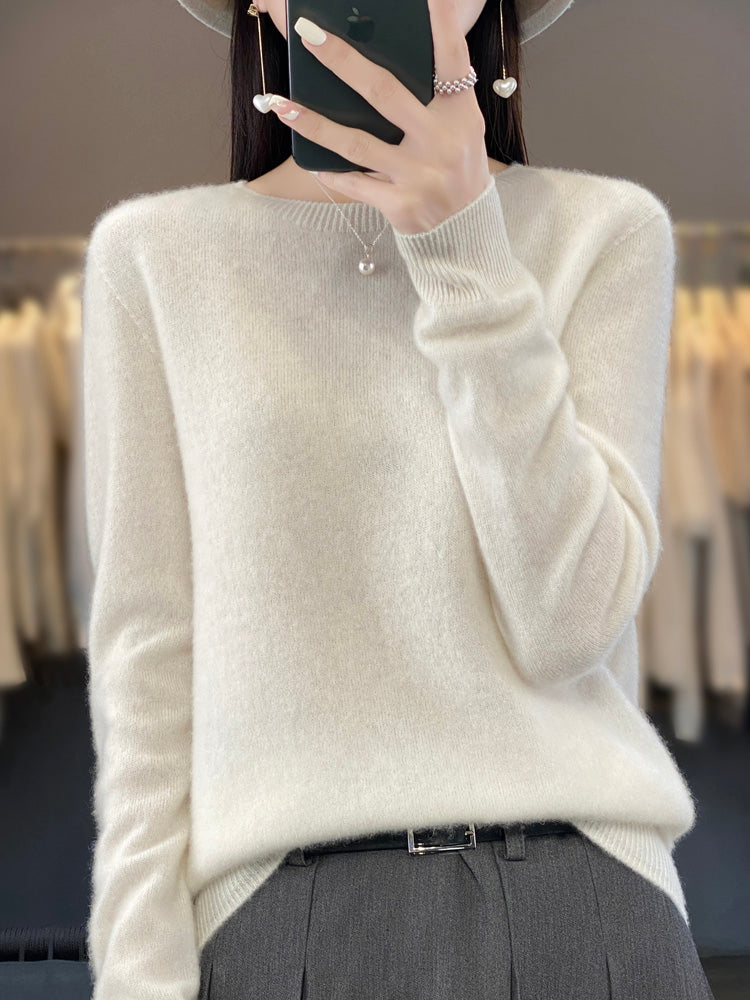 Leanne – Soft Knit Relaxed Crew Neck Sweater
