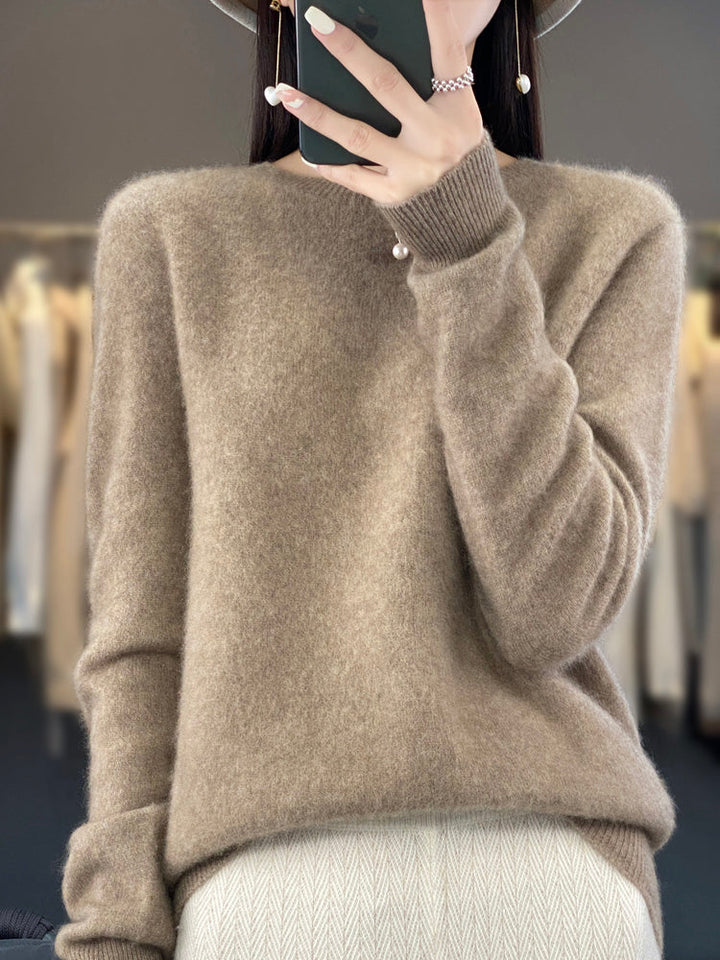 Leanne – Soft Knit Relaxed Crew Neck Sweater