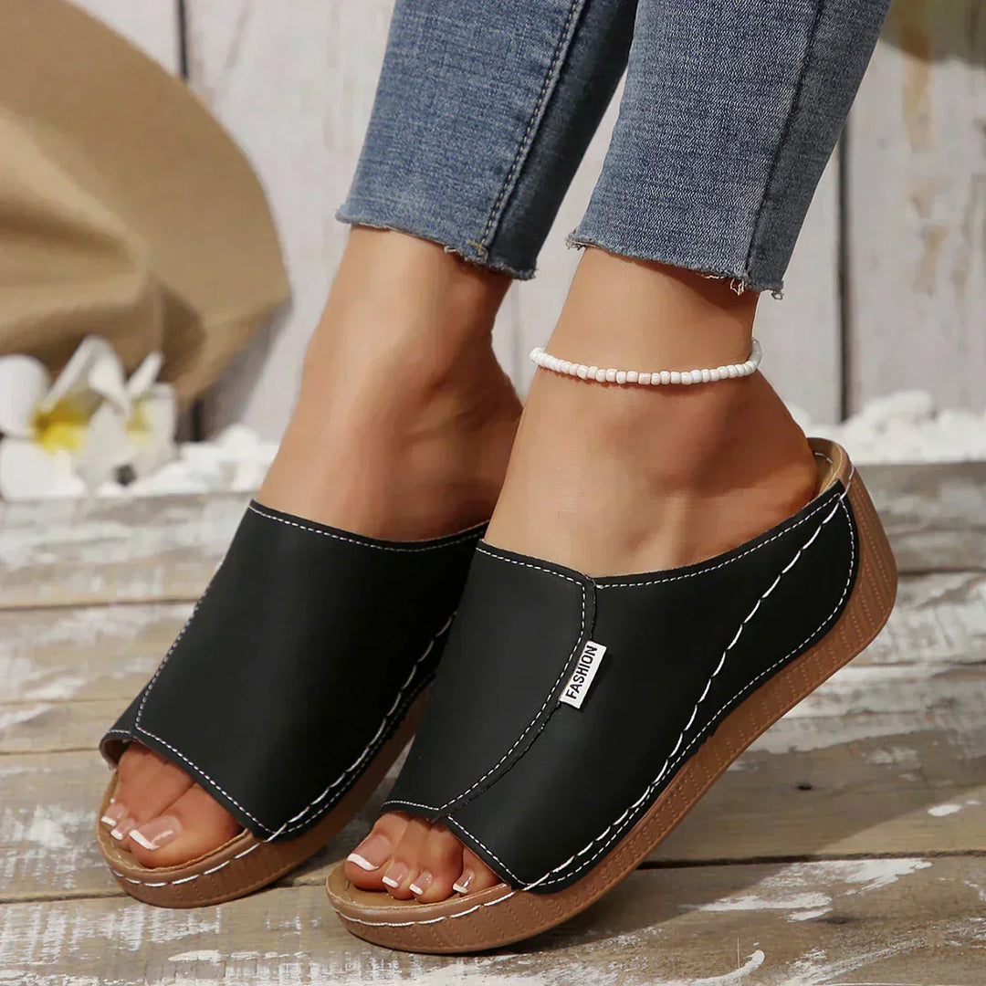 Glinda | Slip-on Sandals
