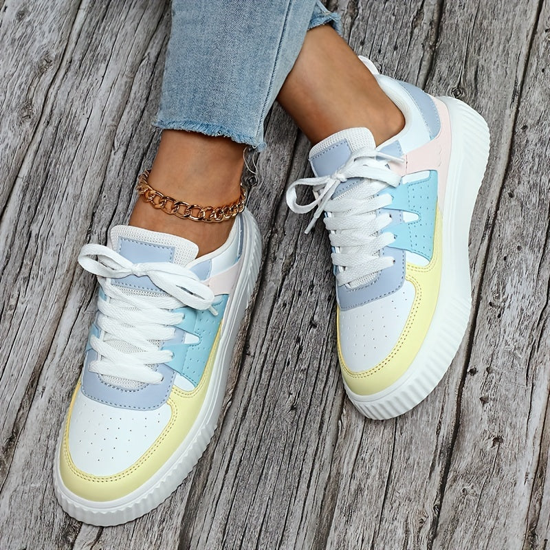 Janet – Lace-Up Colorblock Platform Sneakers