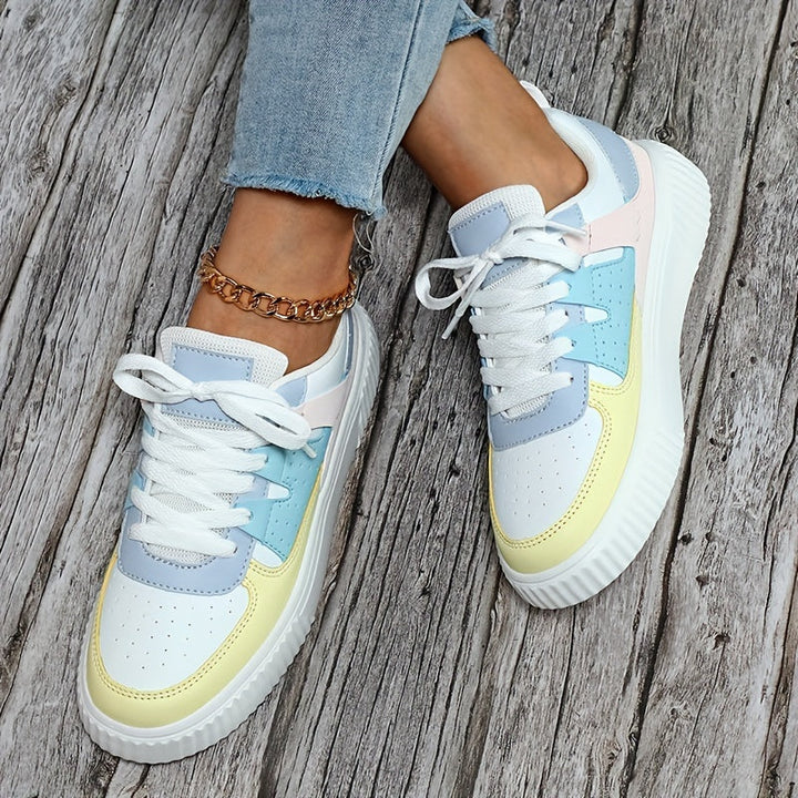 Janet – Lace-Up Colorblock Platform Sneakers